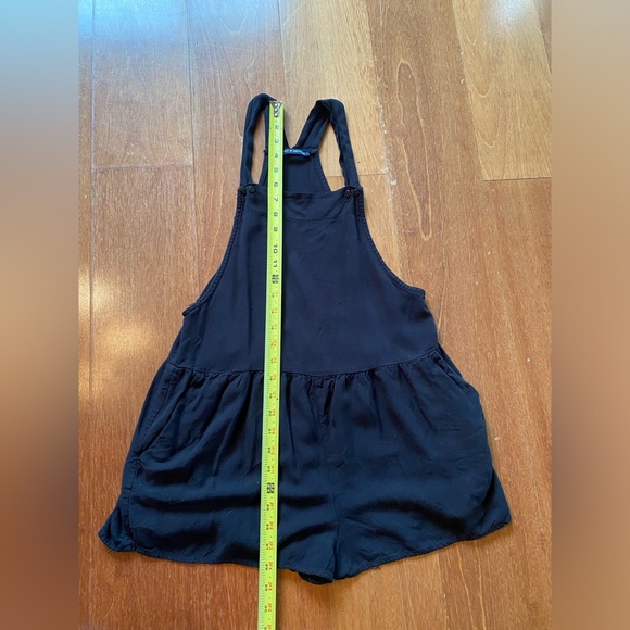 Vintage Brandy Melville romper play suit . Xs-s black . Excellent condition - Picture 2 of 7